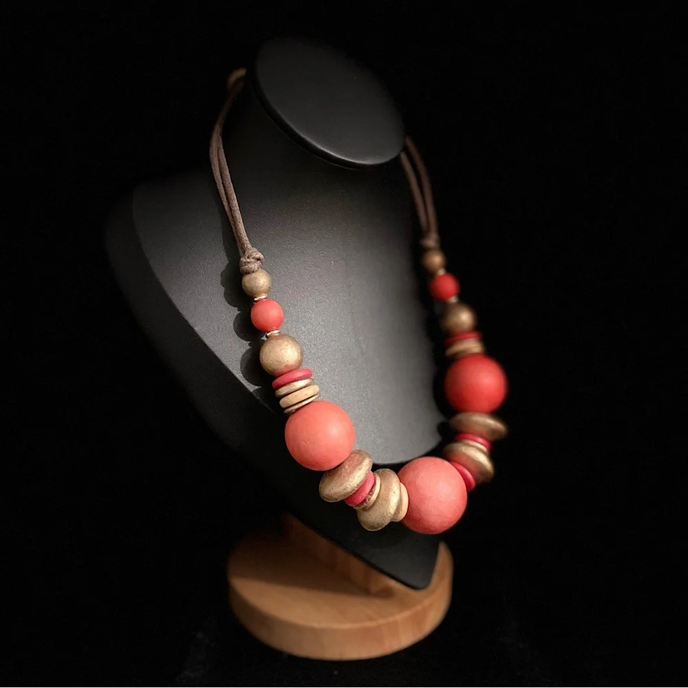 Vintage Wood Bead Coral and Gold Necklace